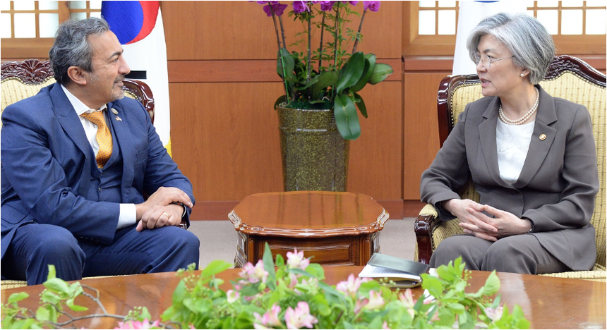 강경화 장관, 미 의회 코리아스터디그룹 의원단 접견