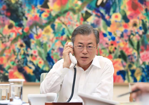 문 대통령, '2라운드 중재자론' 본격 시작