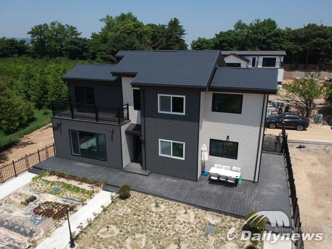 “돈보다는 사람, 칭찬받으며 일하니 저희도, 건축주도 즐겁습니다”