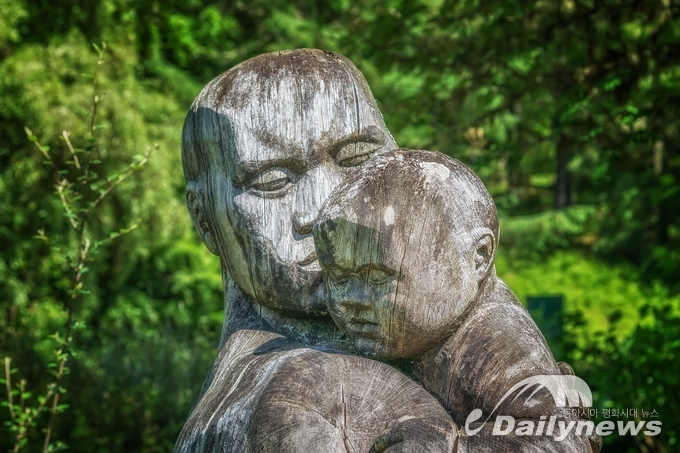 통일을 기원하는 현대조각 전시회 통일기원 현대조각전 개최