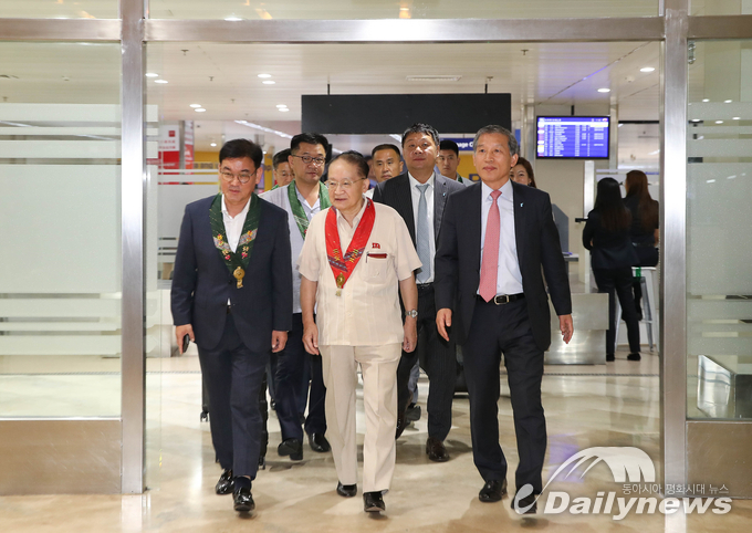 2019 아시아태평양의 평화와 번영을 위한 국제대회 북측대표단 필리핀 입국