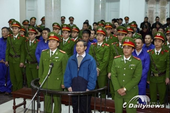 베트남은 지금 부정부패와의 전쟁 중