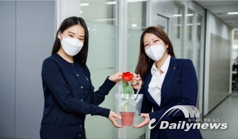 오렌지라이프, ‘꽃 화분’으로 고객에 위로와 희망 전달… ‘Hope 캠페인’ 전개