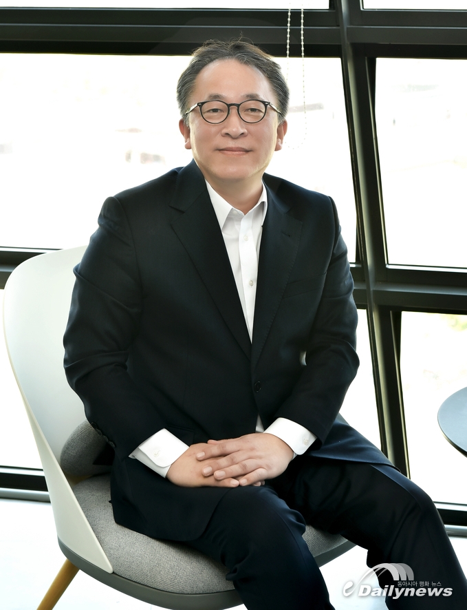 “데이터를 지배하는 자가 시장을 지배할 수 있습니다”