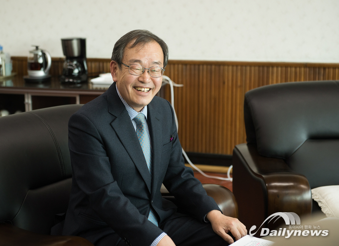 “교사와 아이들이 행복한 교육환경을 만들어 갑니다”