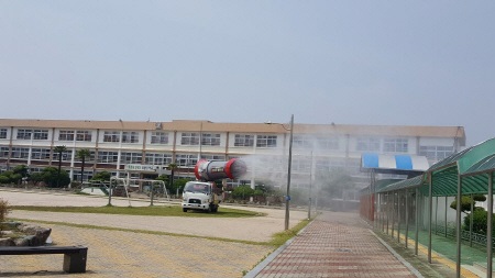 밀양시, 개학 전 각급 학교 코로나19 방역 실시