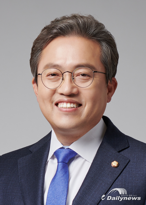 “송기헌 의원 , 21대 국회 제1호 법안으로 ‘부가가치세법 개정안 ’ 대표발의“