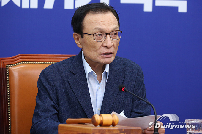 이해찬, 박원순 고소인에 사과···“서울시, 경위 밝혀달라”