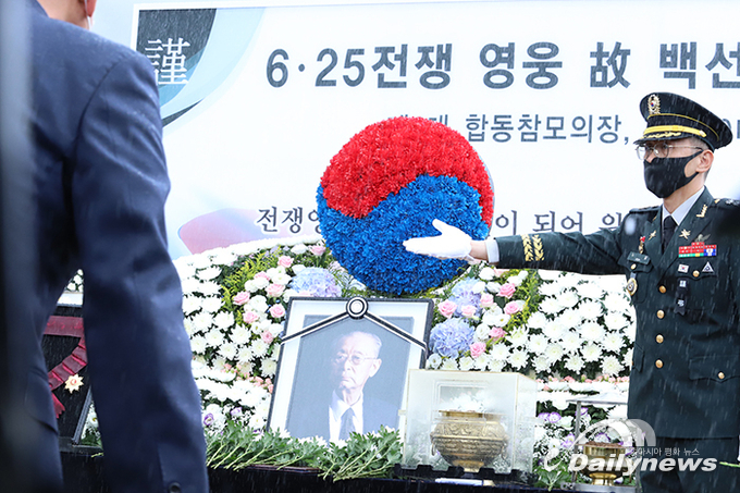 [포토] 6.25 전쟁영웅 고 백선엽 장군 안장식
