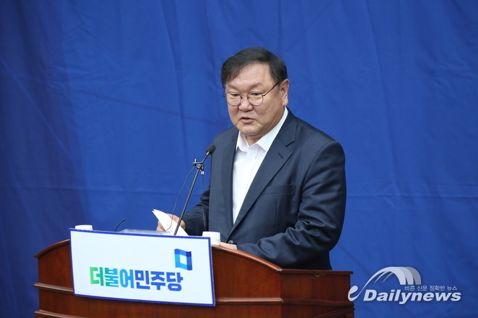 미래통합당, 결국 장외투쟁 선택한다?! 어쩔 수 없이 마셔야 하는 ‘독이 든 잔’ 될수도...