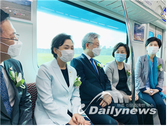 9월 12일, 25년만에 수인선 전 구간 개통!