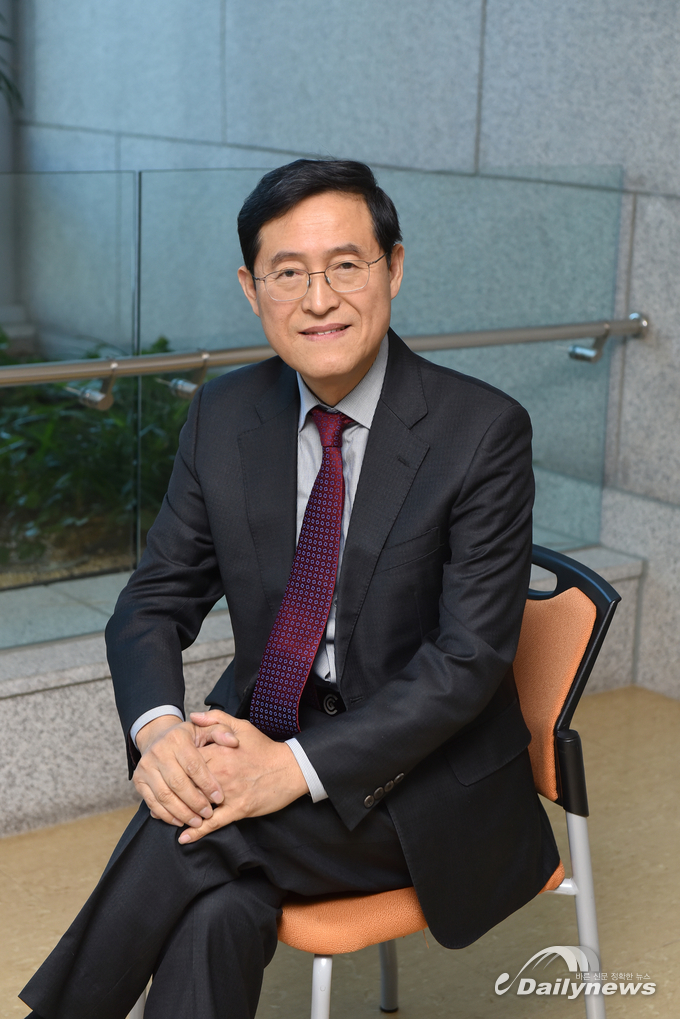 “지난 37년, 대한민국 건축분야 발전 기여에 공로 인정”