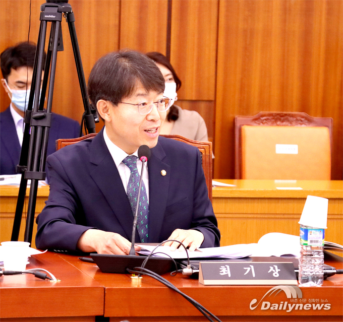 생계형 장발장 절도범죄 증가, 경기침체 탓? 미성년자 범죄 줄고 61세 이상 범죄 늘어