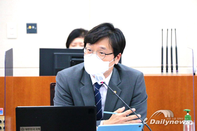 비닐봉투에 쓰레기 버려도 된다?’법규없이 제멋대로 과태료 징수