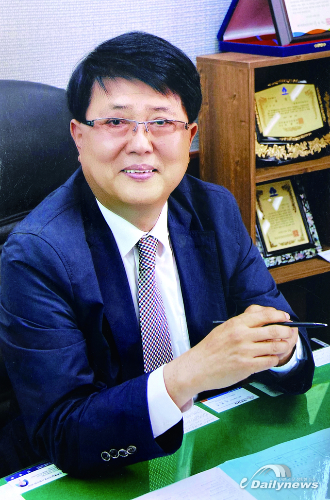 "창의적 아이디어와 신뢰로 지역 사회에 뿌리내렸습니다"