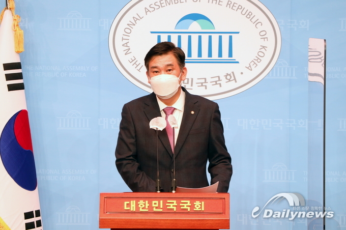 최승재, 국민 강요 K-방역…'원칙·기준' 즉각 마련해야"