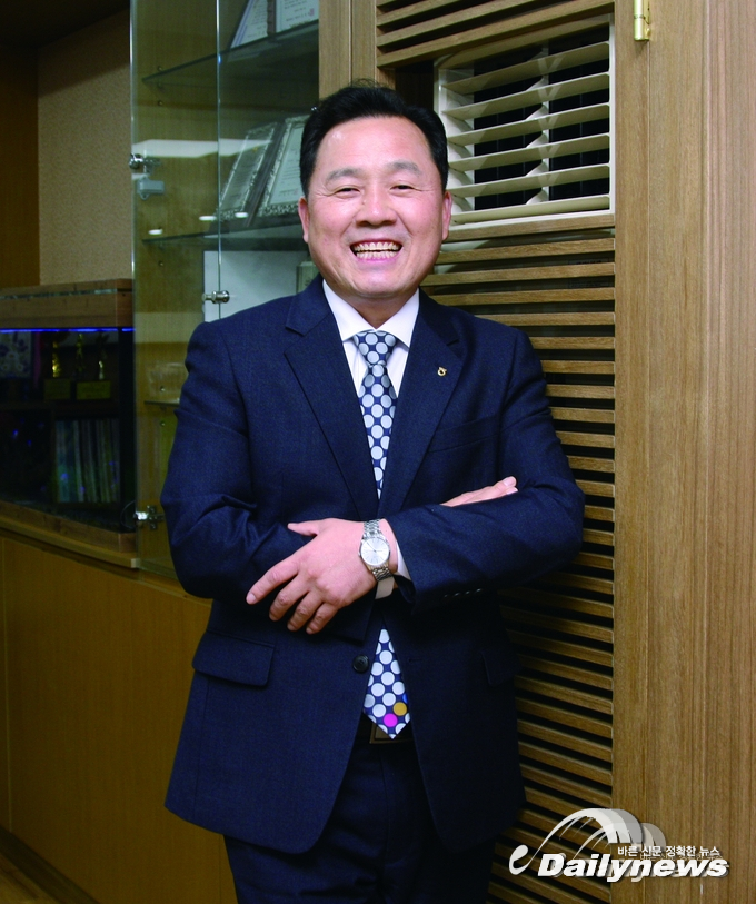 로터리를 통한 봉사, 조합을 통한  양돈 농가 수익 증대, 두 마리 토끼를 동시에 잡았습니다