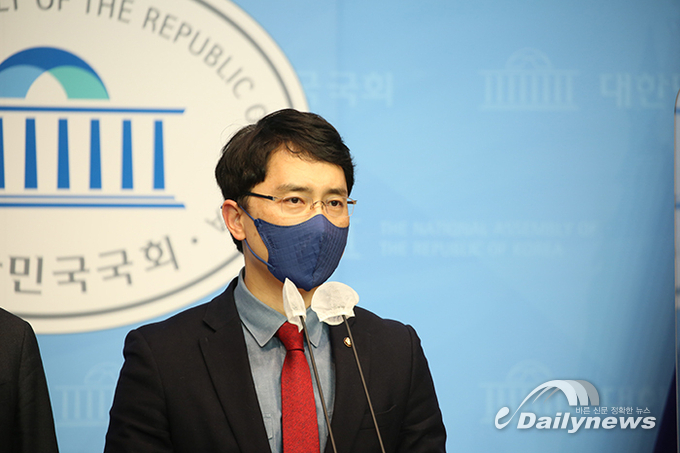 ‘성폭행 의혹’ 김병욱 “결백 밝히고 돌아올 것” 국민의힘 탈당