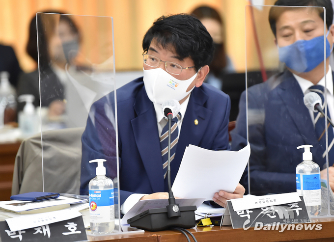 박완주, 석탄발전소 주변지역 피해예방·보상위한 '지방재정' 확충해야