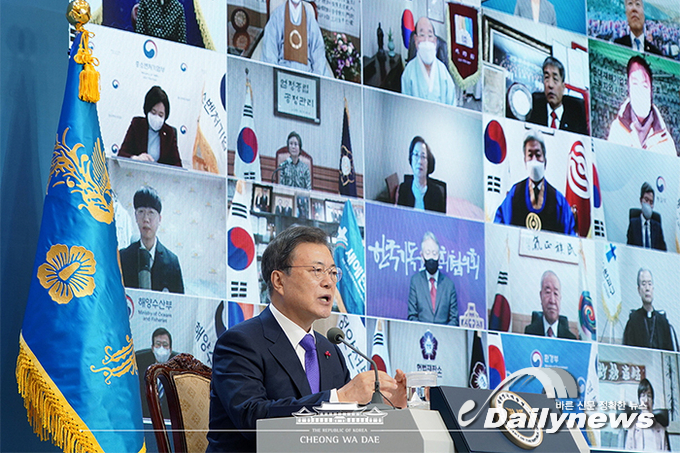 文 “2021년은 회복·포용·도약의 해···백신 전국민 무료접종”
