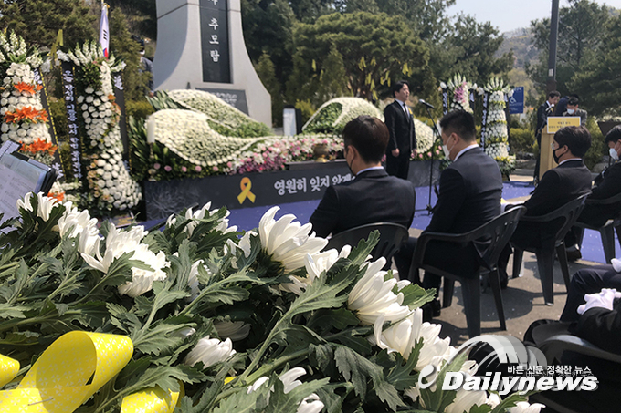 세월호 특수단, 수사외압-불법사찰 모두 ‘무혐의’···활동 마무리
