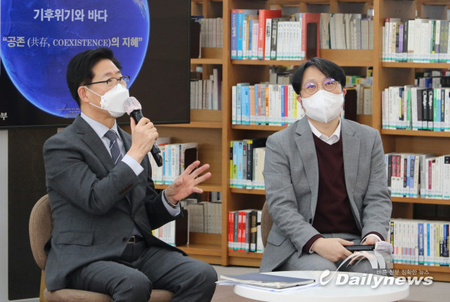 충남연구원, ‘팬데믹 시대, 희망을 말하다’ 연속 특강 개최