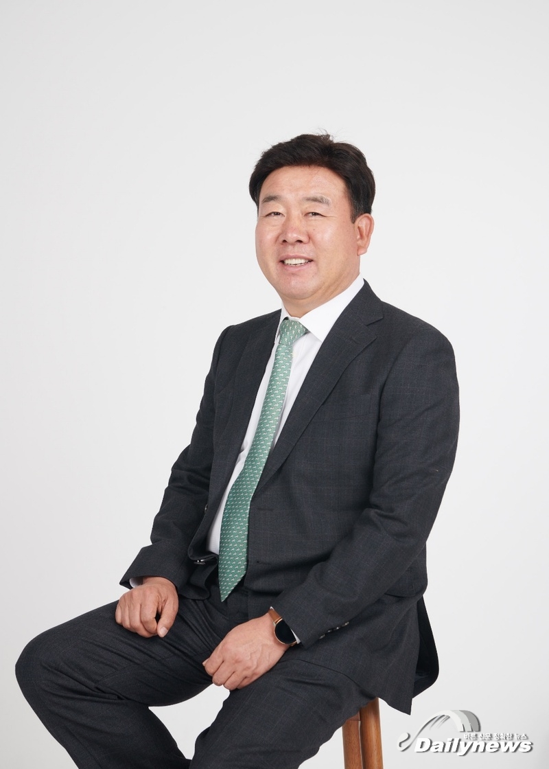 "대한민국 건설 안전 진단의 틀을 혁신하는 기업이 되겠습니다"