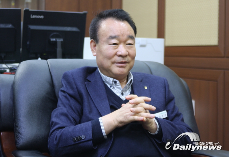 “지난 위기는 ‘옥천농협’에게 새로운 기회 선사하는 것”