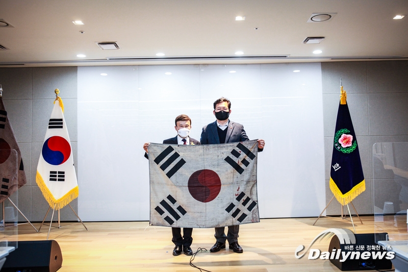 송영길 국회 외교통일위원장, ‘우리시대 독립군상’ 수상