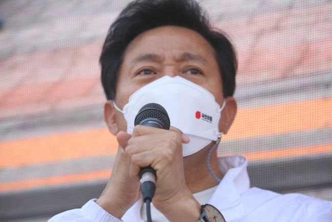 선거 하루 앞두고 유권자 지지 호소하는 오세훈 후보