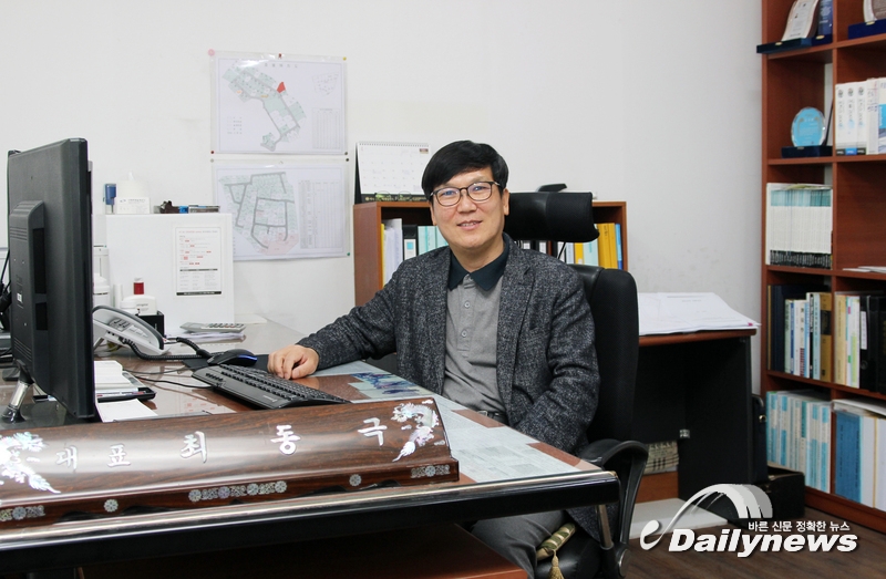 건설 산업의 기본 토대  “정직과 신뢰는 불황에도 35년을 버티게 한 힘이죠”