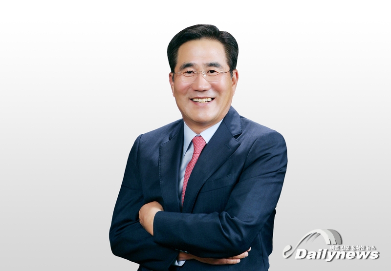 “셰일가스 시장에 유압호스 피팅 공급한 최초의 회사, ‘코리아맨’의 자부심으로 최고의 기술을 지향합니다”