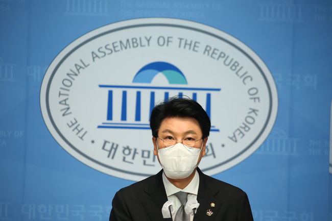 윤석열 캠프, 현역 의원 3명 및 민주당 출신 유종필·송하중 합류
