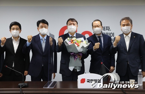 윤석열 국민의힘 입당, 본격적 야당 내 난타전 시작된다