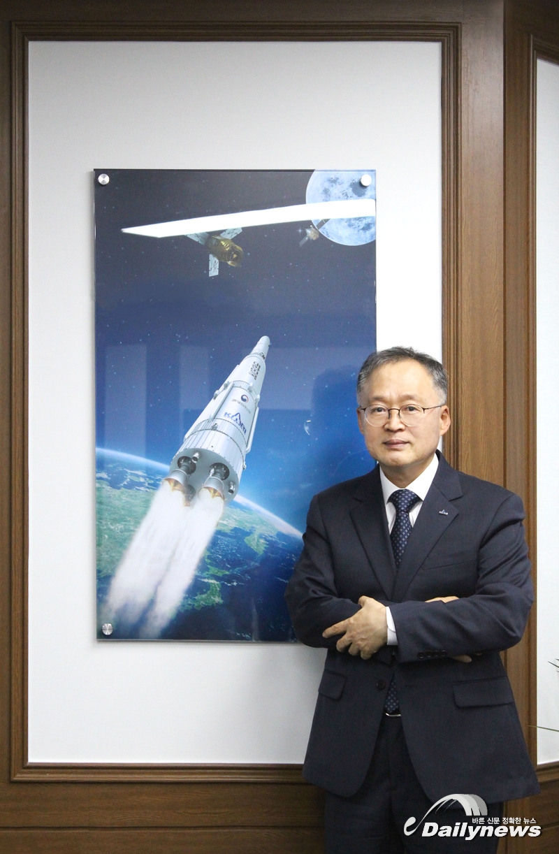 [줌인]이상률 항우연 원장 "대한민국 우주정복 꿈 실현하는 기관 만들 것”