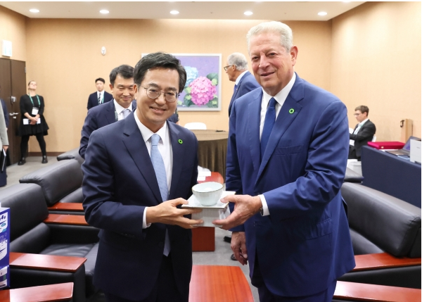 김동연 지사, 미국 전 부통령 앨 고어 만나... 기후위기 대응 글로벌 협력 제안