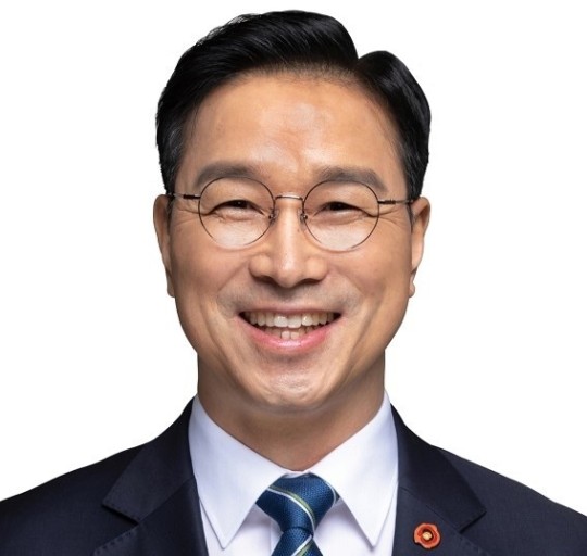 [2023 국정감사] 해수부 ‘친환경선박 보급 촉진’ 내역사업 4개 중 3개 예산 전액 싹둑