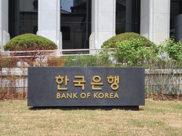 “의사·회계사·변호사, AI로 대체될 가능성 크다”