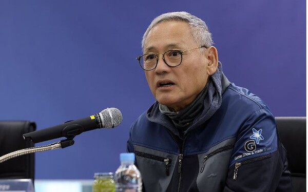 '게임위' 찾은 유인촌장관, "확률형아이템 정보공개 안착" 주문