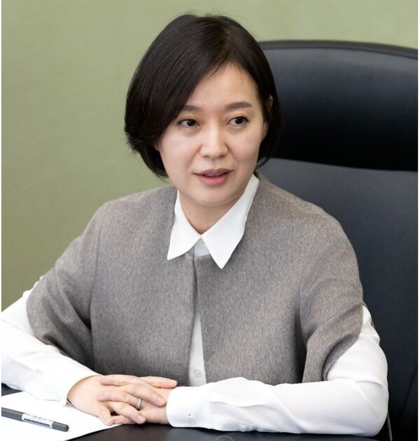 '임주현 체제' 굳히기 들어간 한미그룹...임 사장 부회장 승진 발령