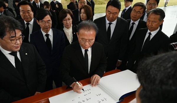 국힘, '실무형 비대위원장'에 윤재옥 대표대행 추대 분위기