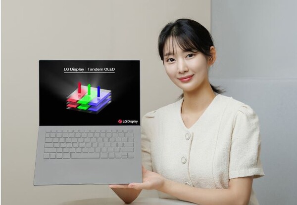 [이슈기획]디스플레이도 적층 시대...쌓는 OLED '탠덤' 전방위 확산