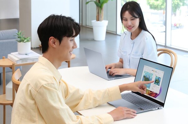 [이슈&]PC시장 본격 회복기 진입..."AI효과에 올 3%이상 성장 예약"