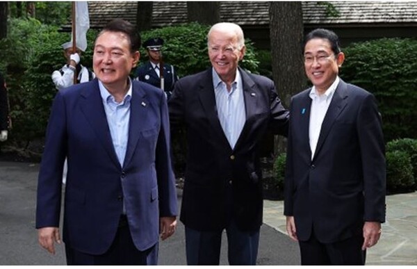 한미일 정상 공동성명 "안보·경제·기술 3국 협력 필수불가결"