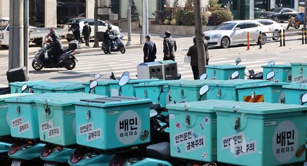 배민 독주에 제동 건 쿠팡이츠, 시장 점유율 23%로 급상승