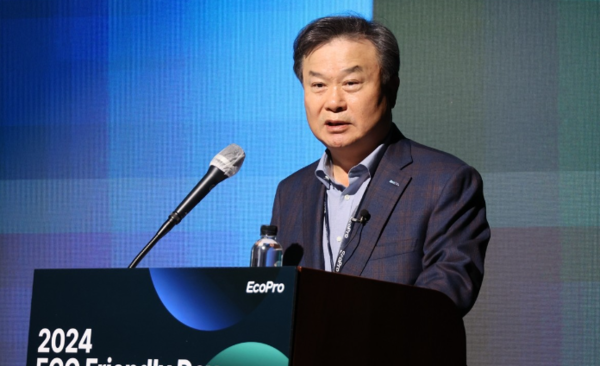 "30년 매출 32조, 영업이익률 12%"...에코프로 중장기 목표 제시