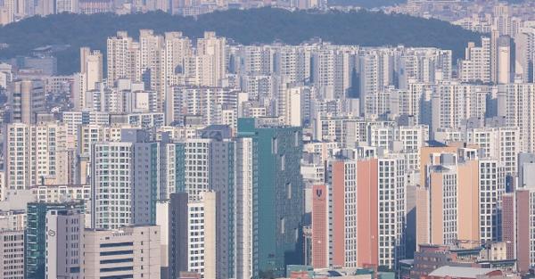 [이슈기획]가계부채 2천조 턱밑...금리인하 딜레마에 빠진 한은