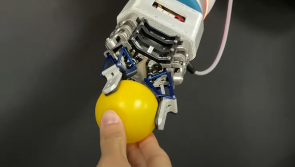 [사이언스임팩트(30)]전구까지 갈아끼우는 다재다능 '로봇손' 개발