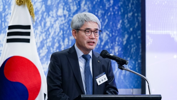 [줌인]윤희성 수은행장 "K조선 세계1위 위상 유지에 총력 지원"