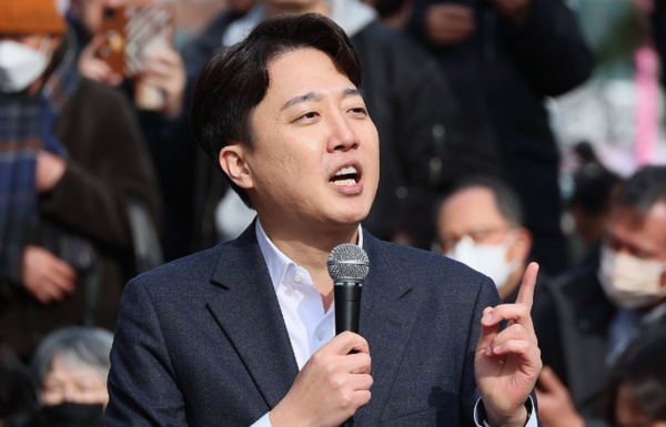 이준석 사실상 대권도전 선언..."보수도 진보도 자기모순"